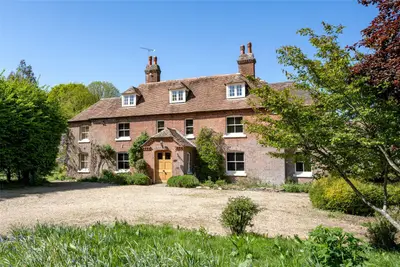 Dorchester Road, Sturminster Marshall, BH21