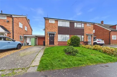 Appletree Lane, Spencers Wood, RG7