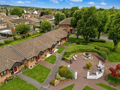 Limewalk, Dunstable, LU5