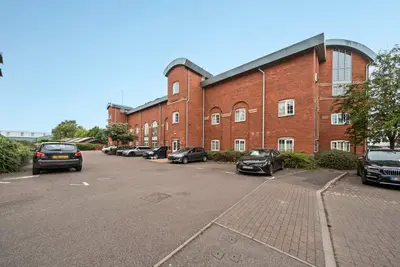 Caxton Court, Burton-on-Trent, DE14