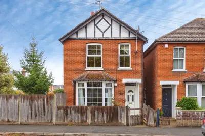 Grays Road, Godalming, GU7