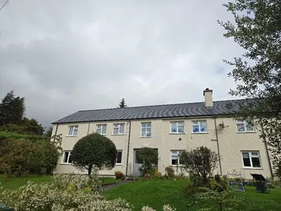 Maesteg, Pennal