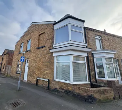 Commercial Street, Scarborough, YO12