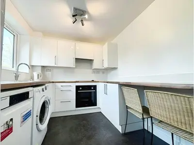 Firs Avenue, Windsor, SL4