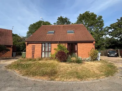 Hounsfield Close, Newark