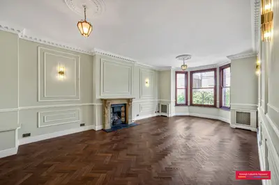 Compayne Gardens, London, NW6