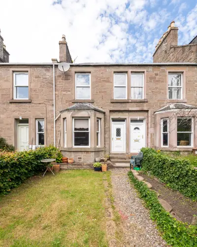 Somerville Place East, Dundee, DD3 6JL