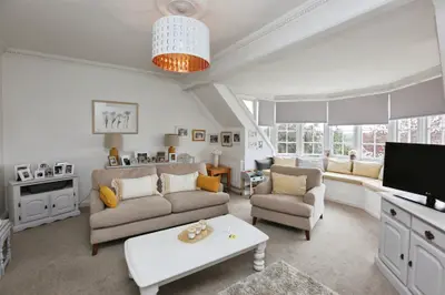 Catisfield Lane, Fareham, PO15