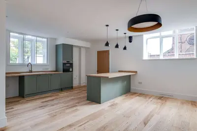 Overleigh Road, Chester, Cheshire, CH4 7HL