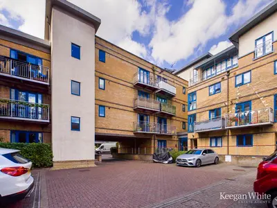 Dovecot Road, High Wycombe HP13 5HR