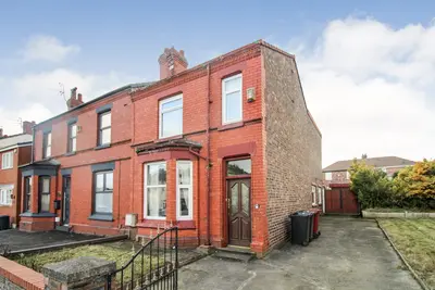 Warrington Road, Whiston, Prescot, L35 2UA