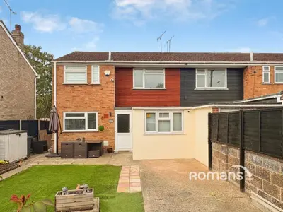 Beaulieu Gardens, Blackwater, GU17