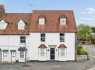 Magnum House High St, Lane End HP14 3JG