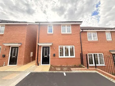 Tillage Road, Wellingborough, NN8