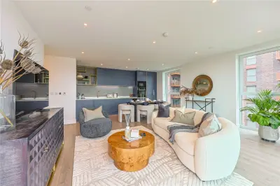 Quay Walk, Wembley, HA0