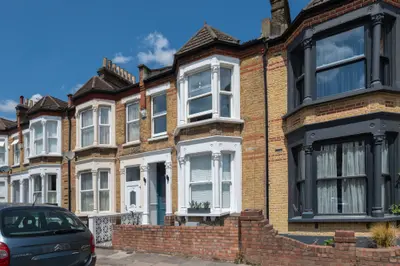 Top Floor Flat, 175 St Asaph Road, London