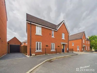 The Warren, Aylesbury, HP18