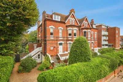 Silverdale Road, Eastbourne, BN20
