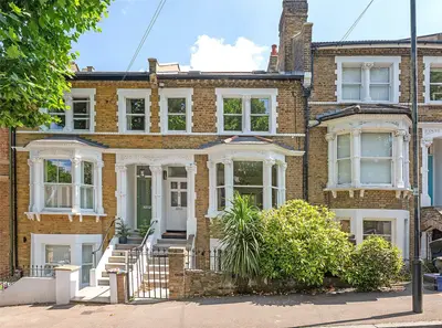Becondale Road, London, SE19