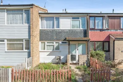 Cobden Walk, Basildon, SS13