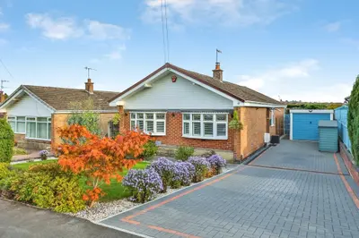 Mayflower Road, Newthorpe, NG16