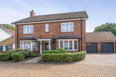 Oak Tree Close, Odiham, Hook, RG29 1FT