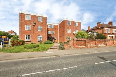 Elgar Court, Rainbow Hill, WR3