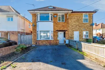 Parkside Avenue, Southampton, SO16