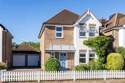 Middle Street, Strood Green, RH3