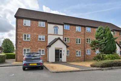 23 Harlech Road, Abbots Langley