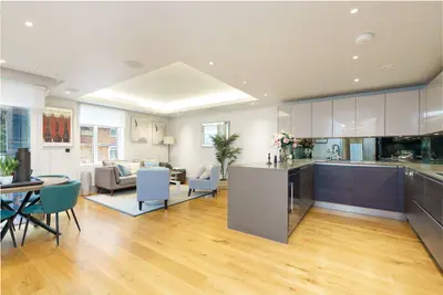 Benjamin House, Cecil Grove, St John's Wood, London, NW8 7EF