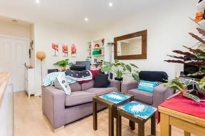 Greyhound Road, London, W6
