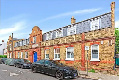 Edgeley Road, London, SW4
