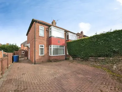 Newcastle Upon Tyne NE5 3LR, NE5