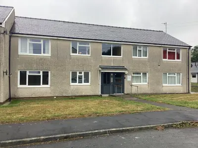 Maes Y Pandy, Llanuwchllyn