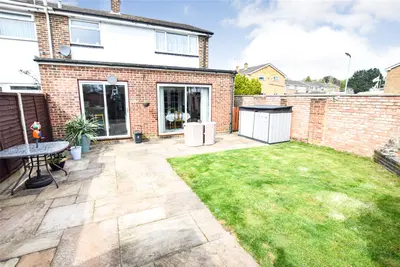 Thames Close, Farnborough, Hampshire, GU14 9ND
