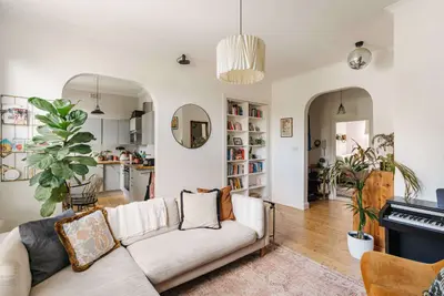 Evering Road, London, E5 8AH