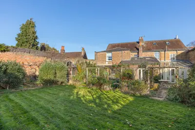 Green Street, Sunbury-On-Thames, TW16