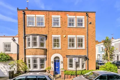 Hillgate Place, Kensington, W8