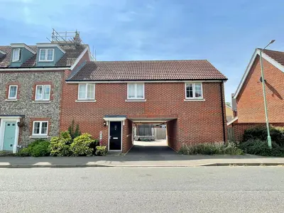 Larch Way, Red Lodge, BURY ST. EDMUNDS
