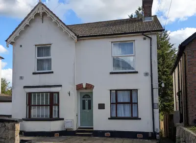 Woodlands Road, RH1