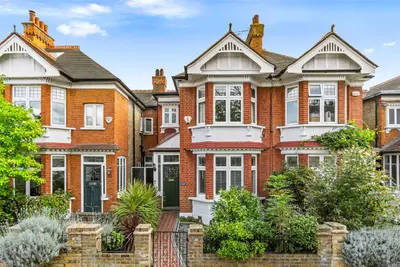 Grena Gardens, Richmond, TW9 1XP