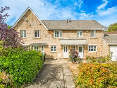 Windsor Road, Pitstone