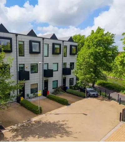 Sandywell Lane, Salford, M3
