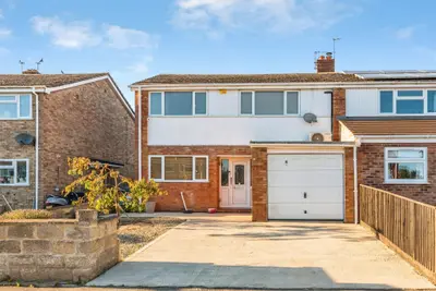 Colwell Drive, Witney, OX28