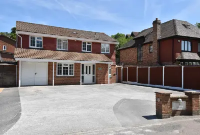 Old London Road, Badgers Mount, Sevenoaks, Kent, TN14