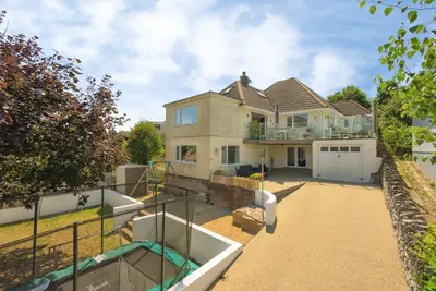 Greenacres, Plymouth, PL9
