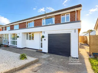Greenways, Cowes, PO31