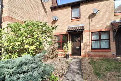 Hedgerley Court, Woking, GU21