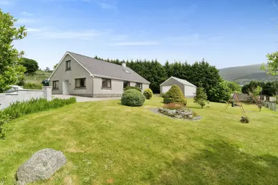 Deiniolen, Caernarfon, LL55